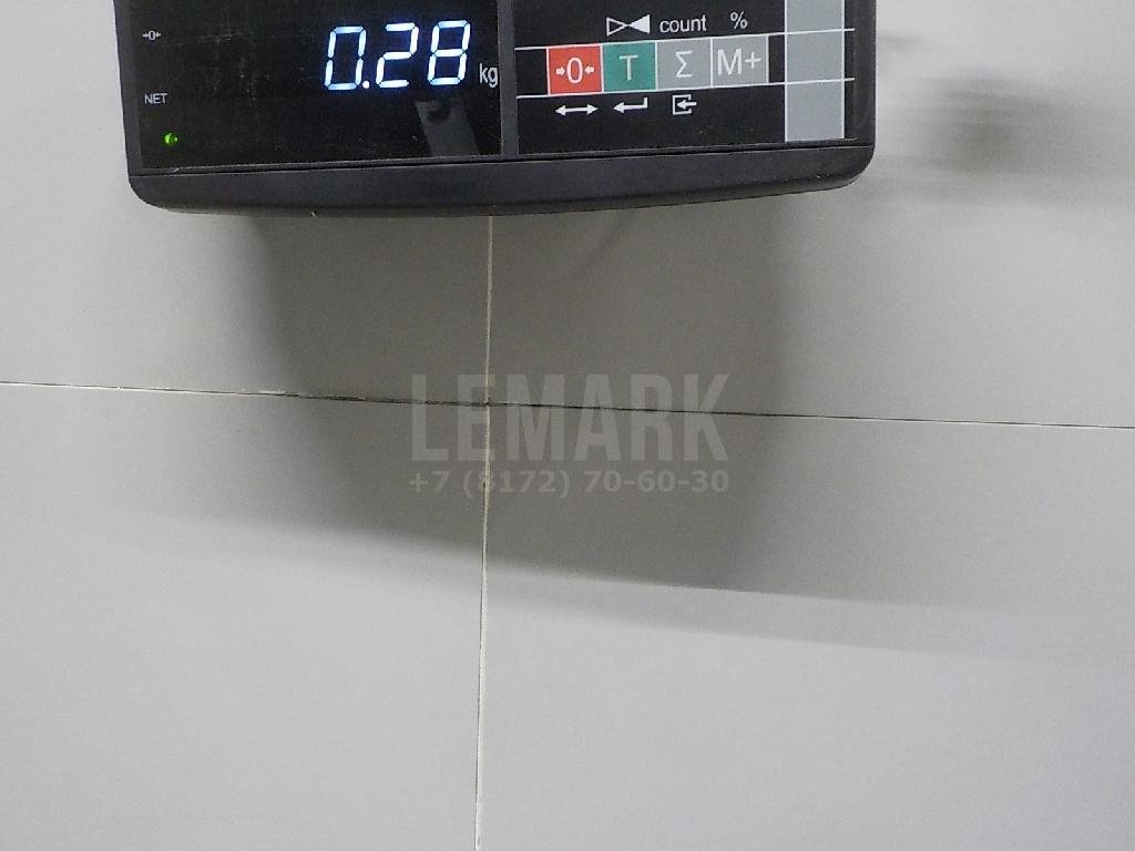 Фара противотуманная левая