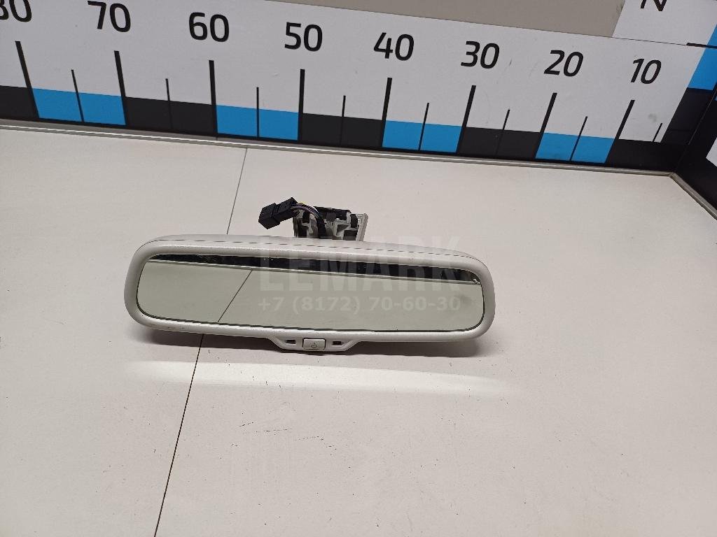 Зеркало заднего вида