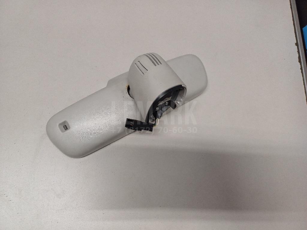 Зеркало заднего вида