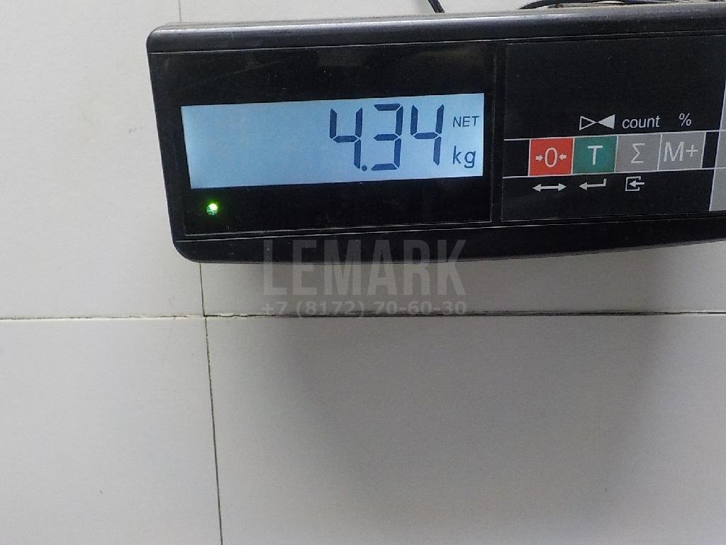 Кулак поворотный передний правый