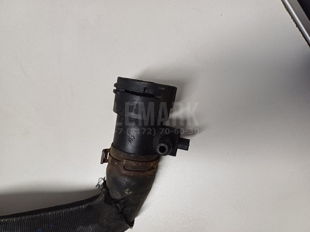 Патрубок радиатора для  Audi 80/90 [B4] 1991-1995