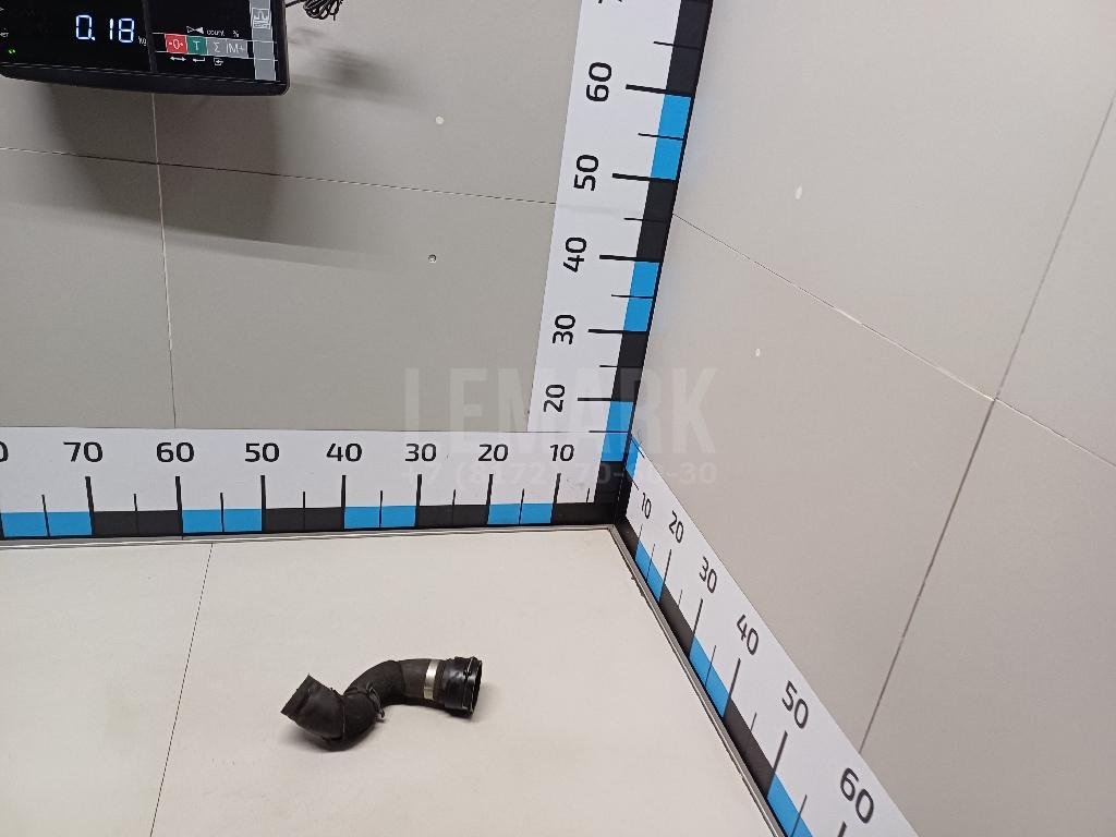 Патрубок радиатора