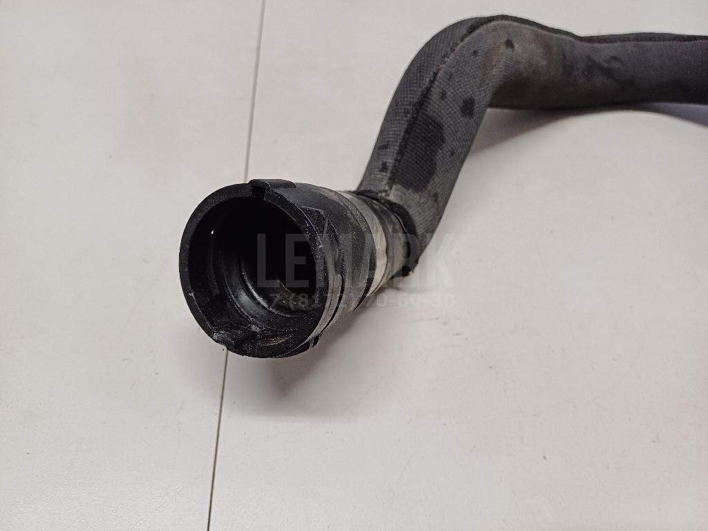 Патрубок радиатора