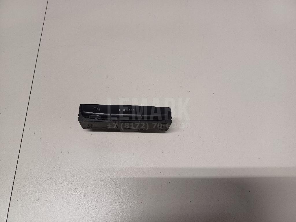 Кнопка антипробуксовочной системы