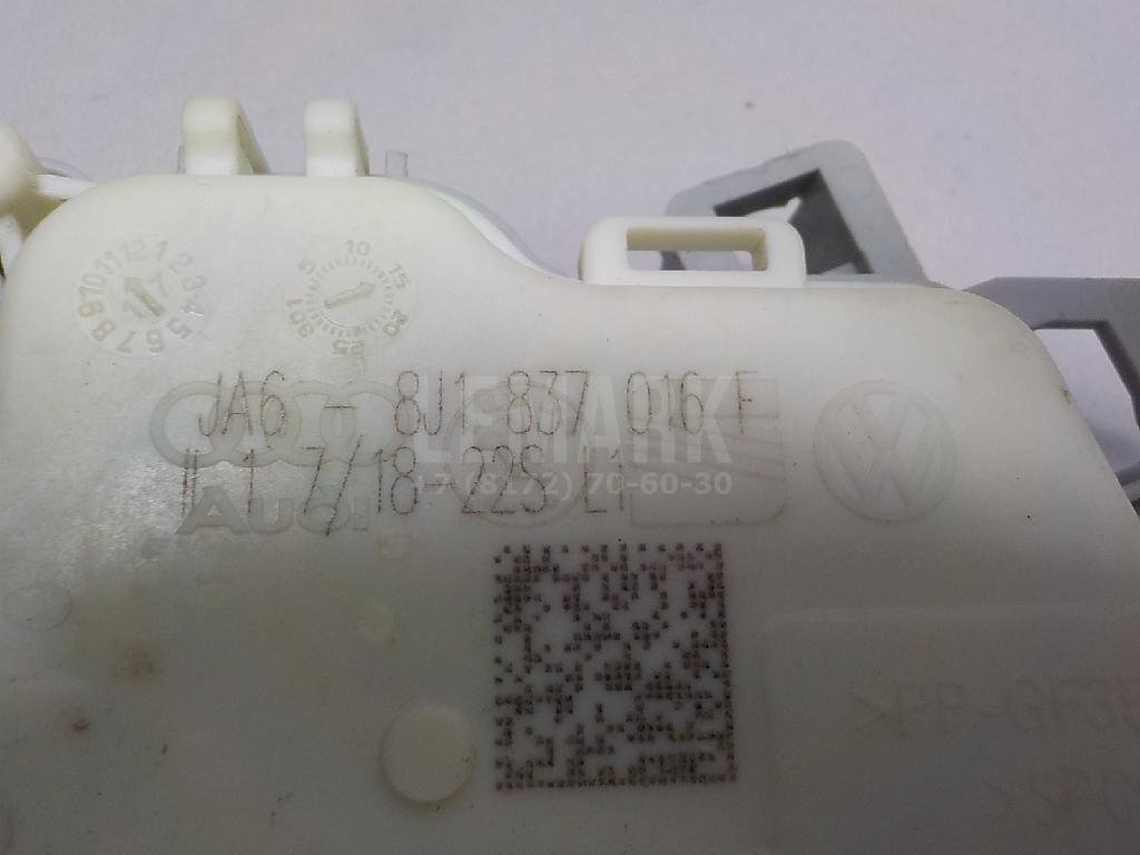 Замок двери передней правой