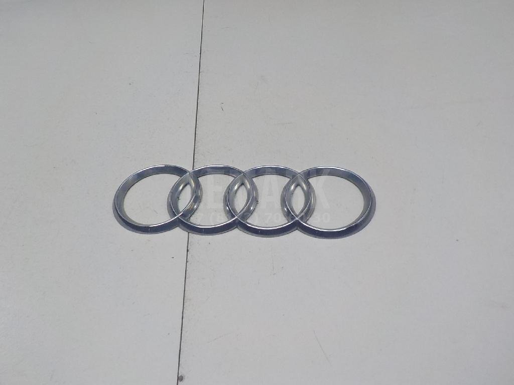 Эмблема на крышку багажника