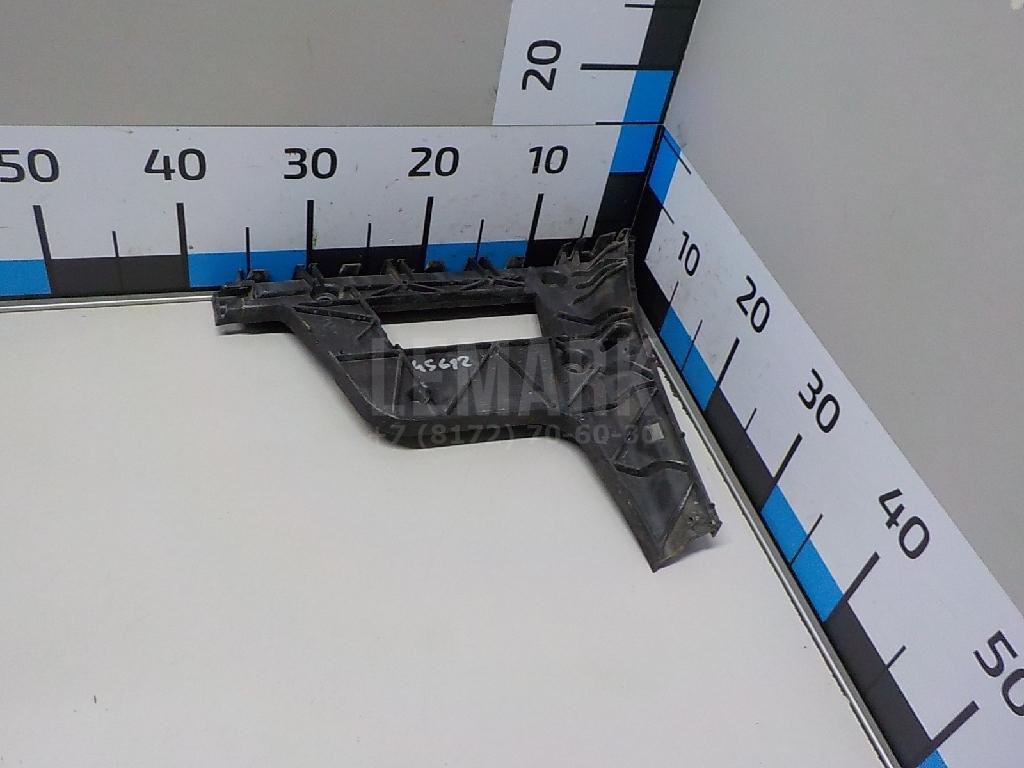 Кронштейн заднего бампера правый