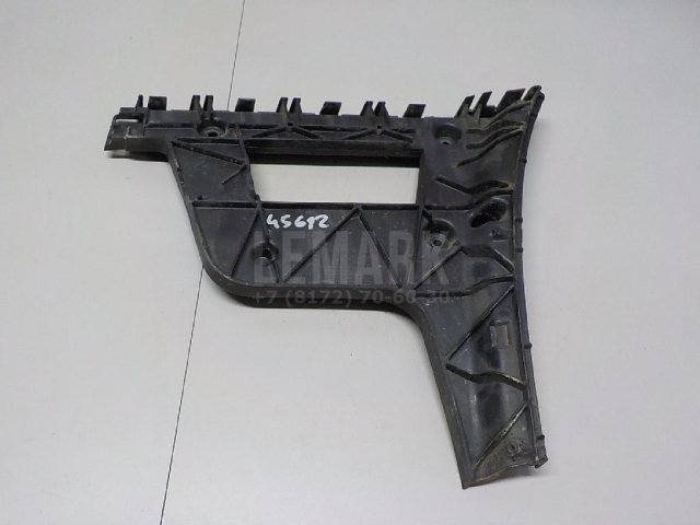 Кронштейн заднего бампера правый