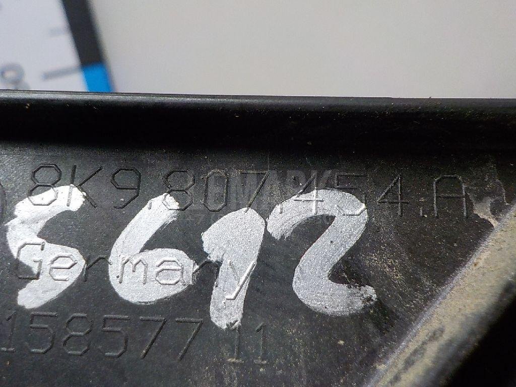 Кронштейн заднего бампера правый