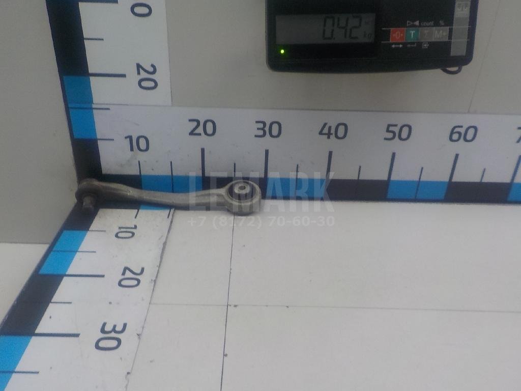 Рычаг передний верхний правый задний