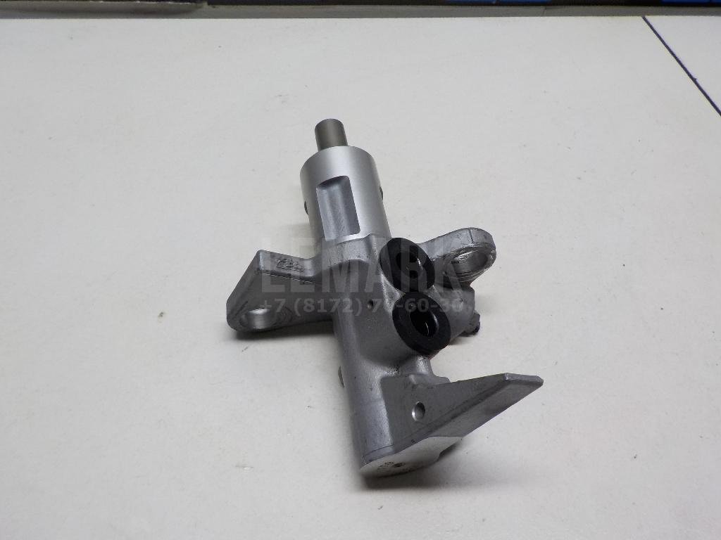 Цилиндр тормозной главный