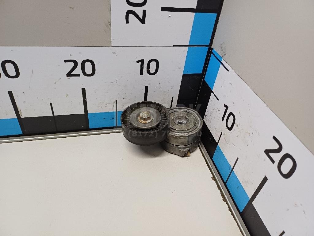 Натяжитель ремня