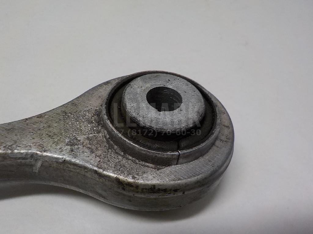 Стойка переднего стабилизатора