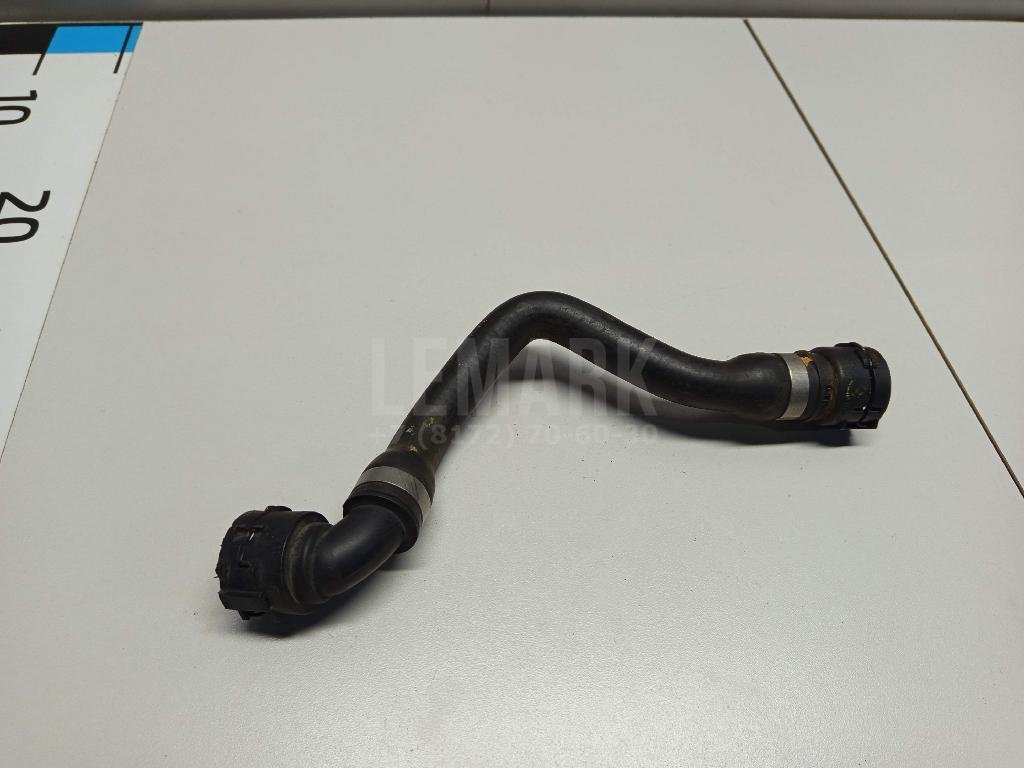 Патрубок отопителя