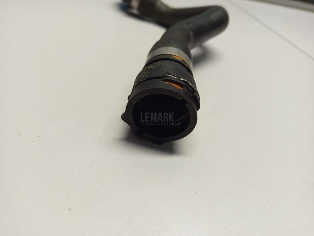 Патрубок отопителя