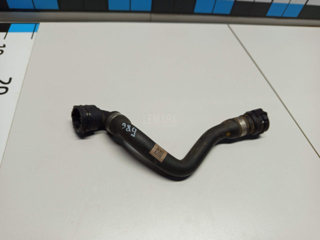 Патрубок отопителя