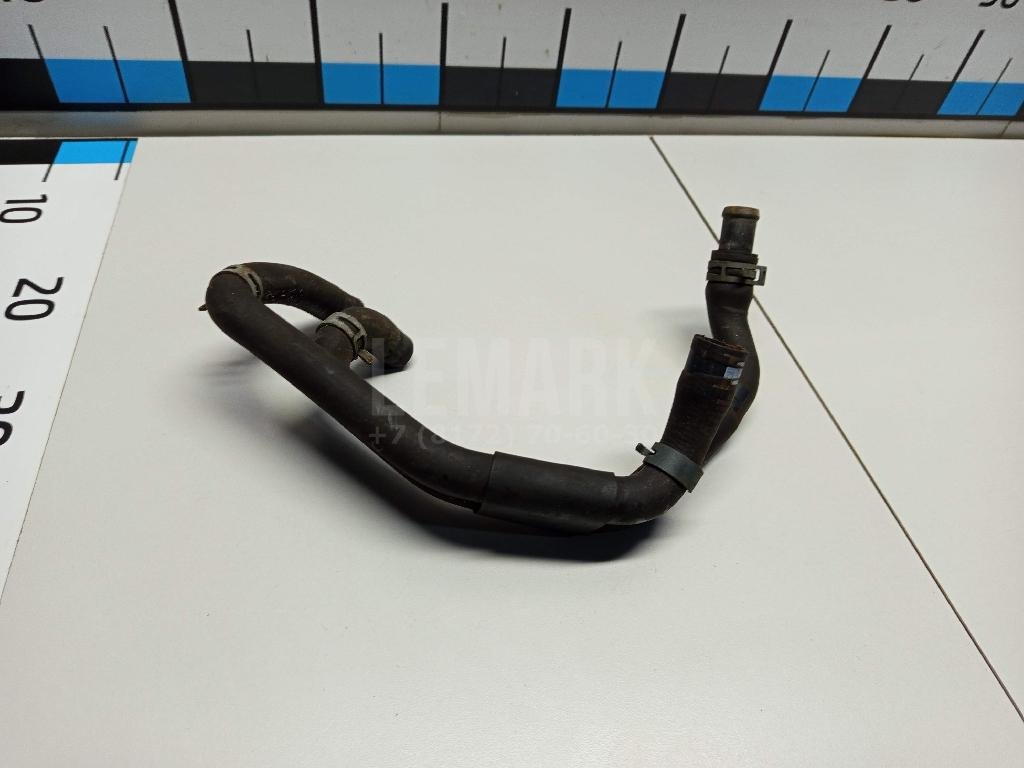 Патрубок отопителя