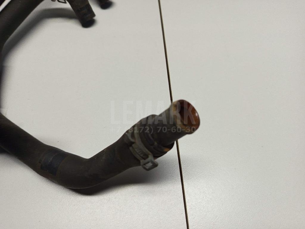 Патрубок отопителя