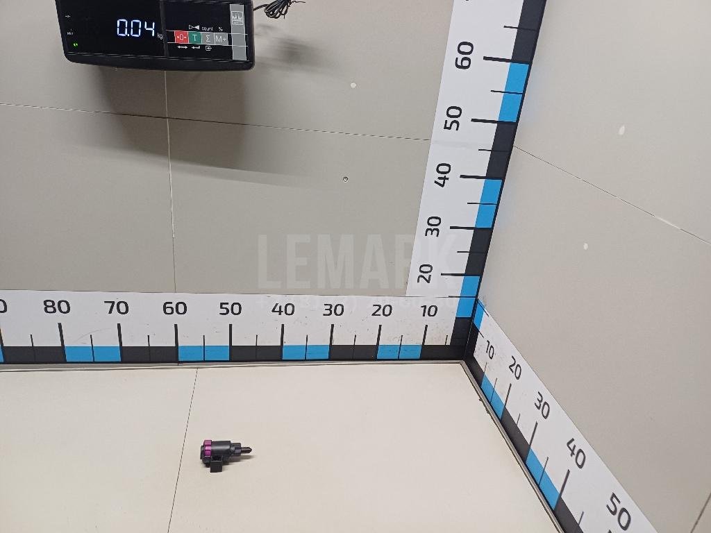 Датчик включения стопсигнала