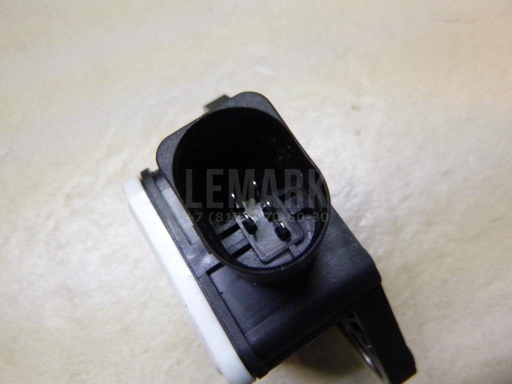 Датчик ускорения