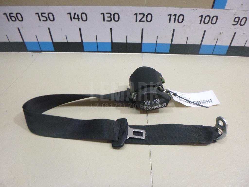 Ремень безопасности