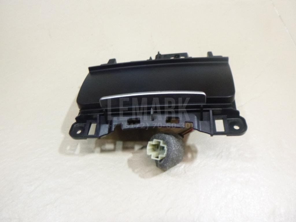 Пепельница передняя