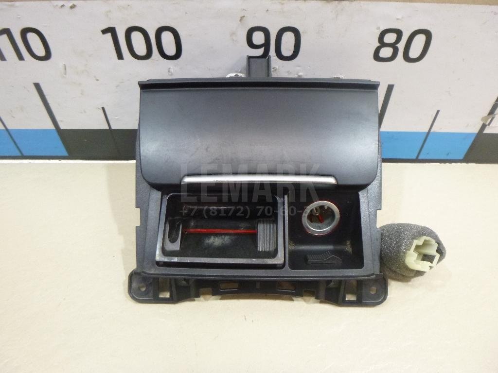 Пепельница передняя