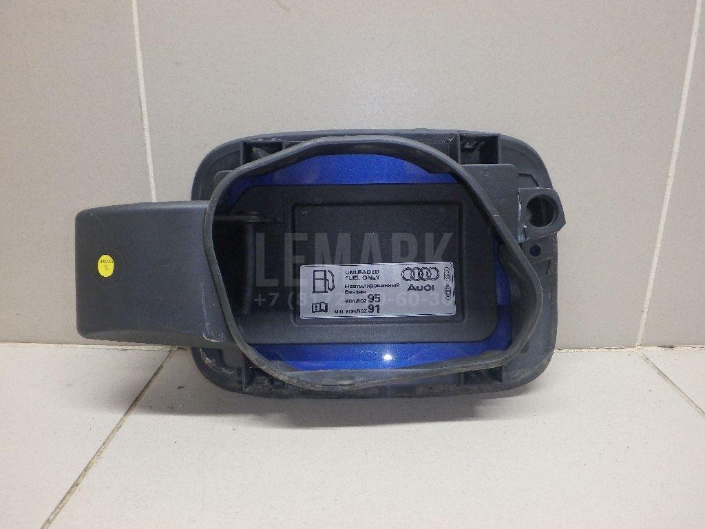 Лючок бензобака