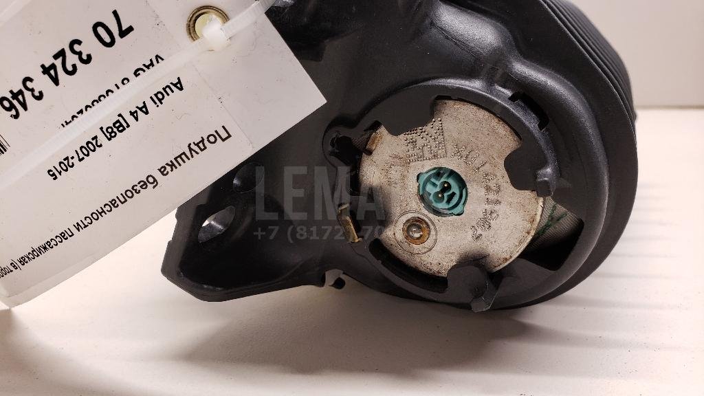 Подушка безопасности пассажирская (в торпедо)