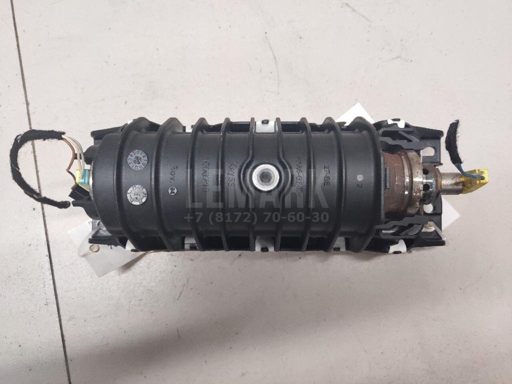 Подушка безопасности пассажирская (в торпедо)