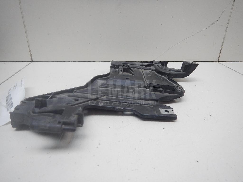 Кронштейн крепления фары