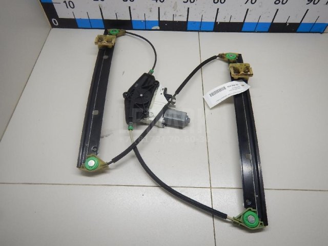 Стеклоподъемник электр. передний правый