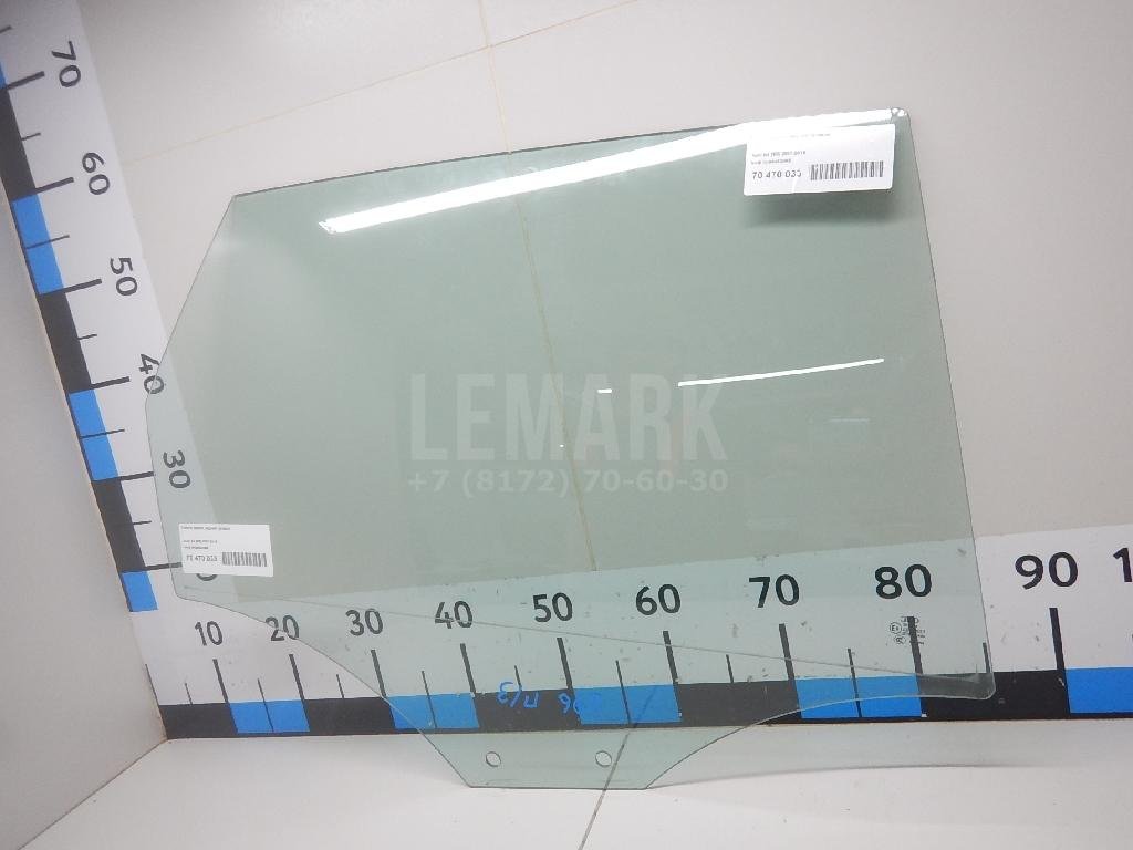 Стекло двери задней правой