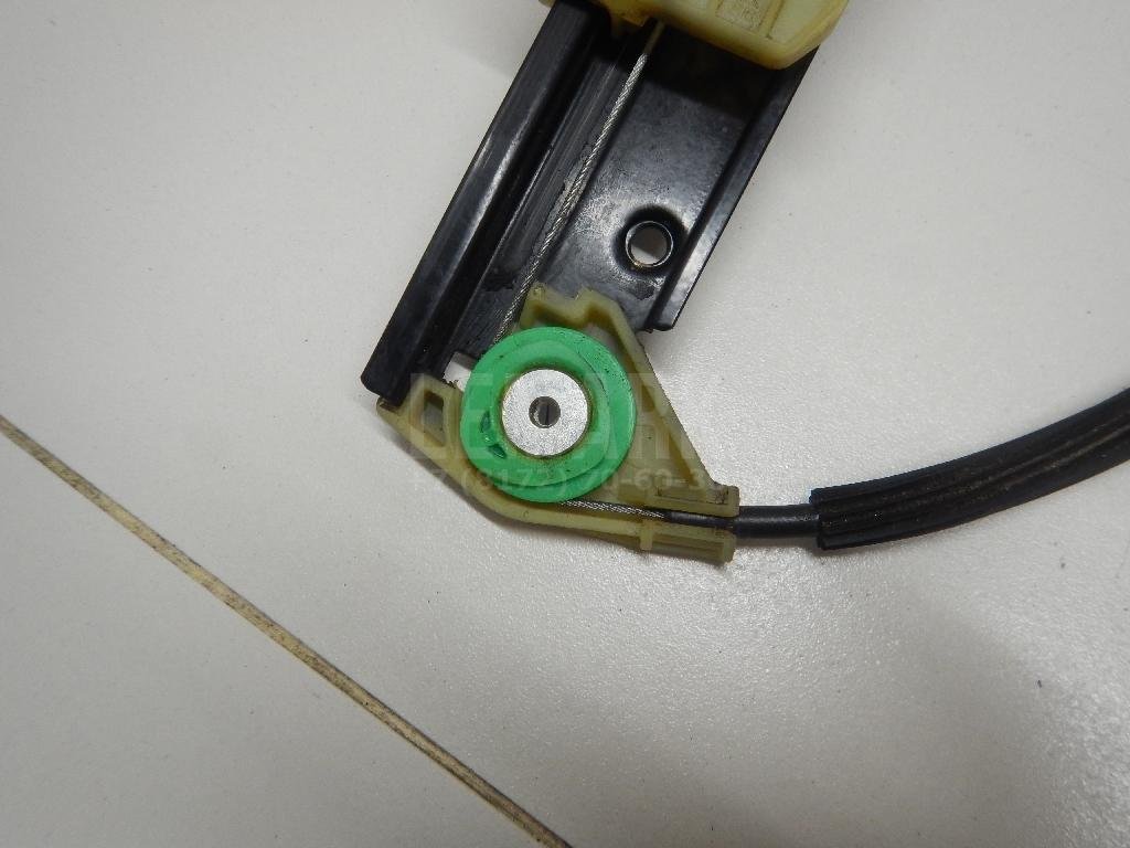 Стеклоподъемник электр. передний правый