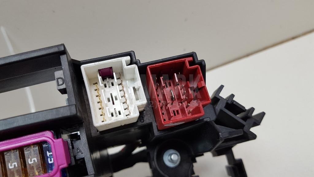 Корпус блока предохранителей