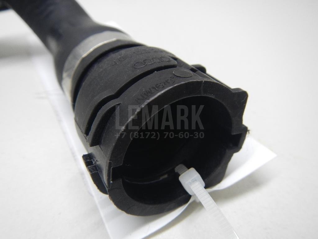 Патрубок отопителя