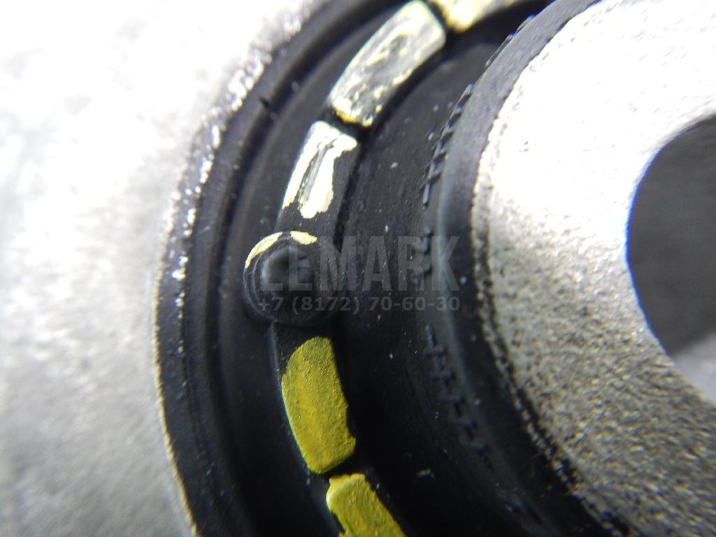 Рычаг передний нижний левый передний