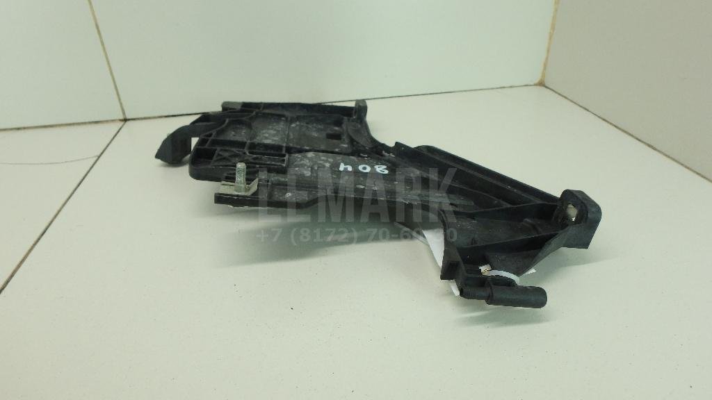 Кронштейн крепления фары