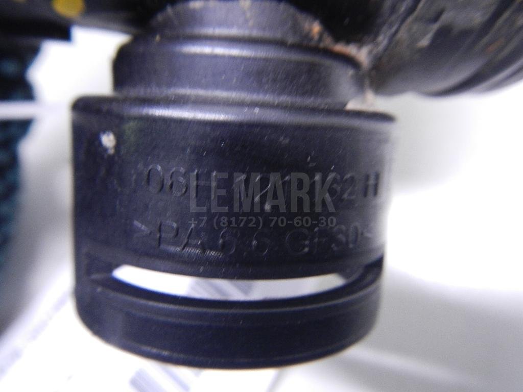 Фланец двигателя системы охлаждения