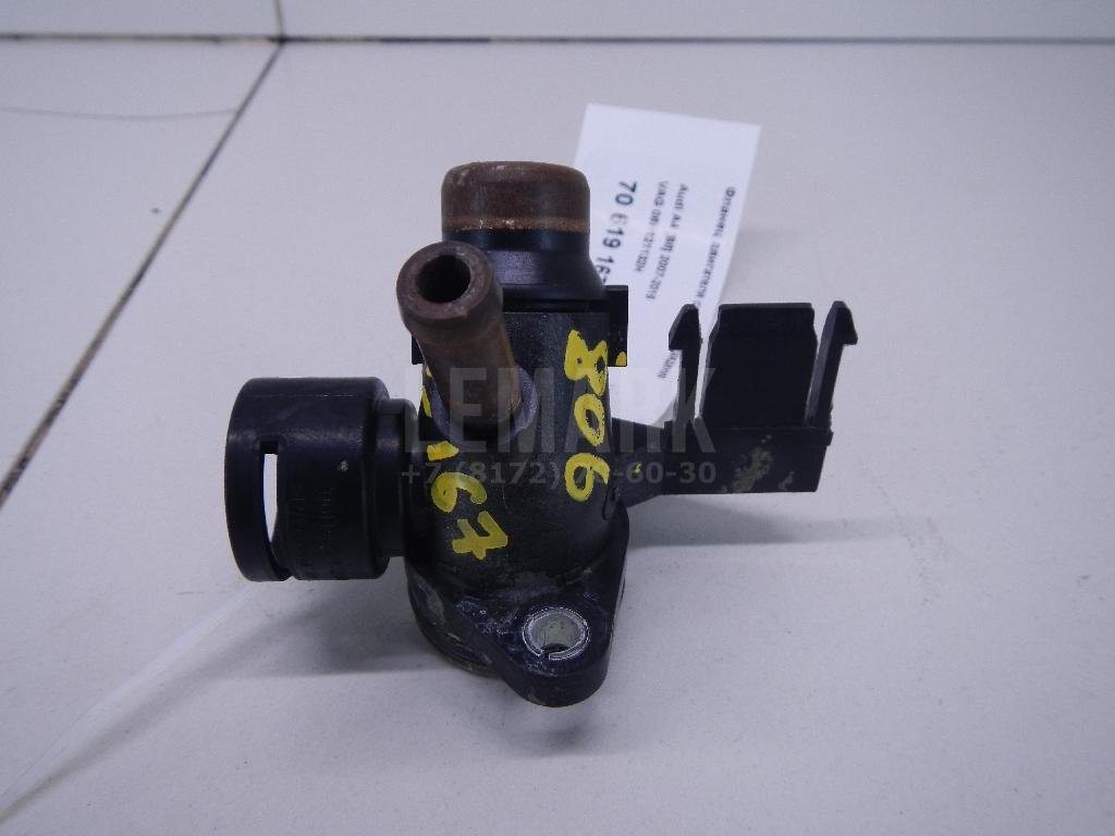 Фланец двигателя системы охлаждения