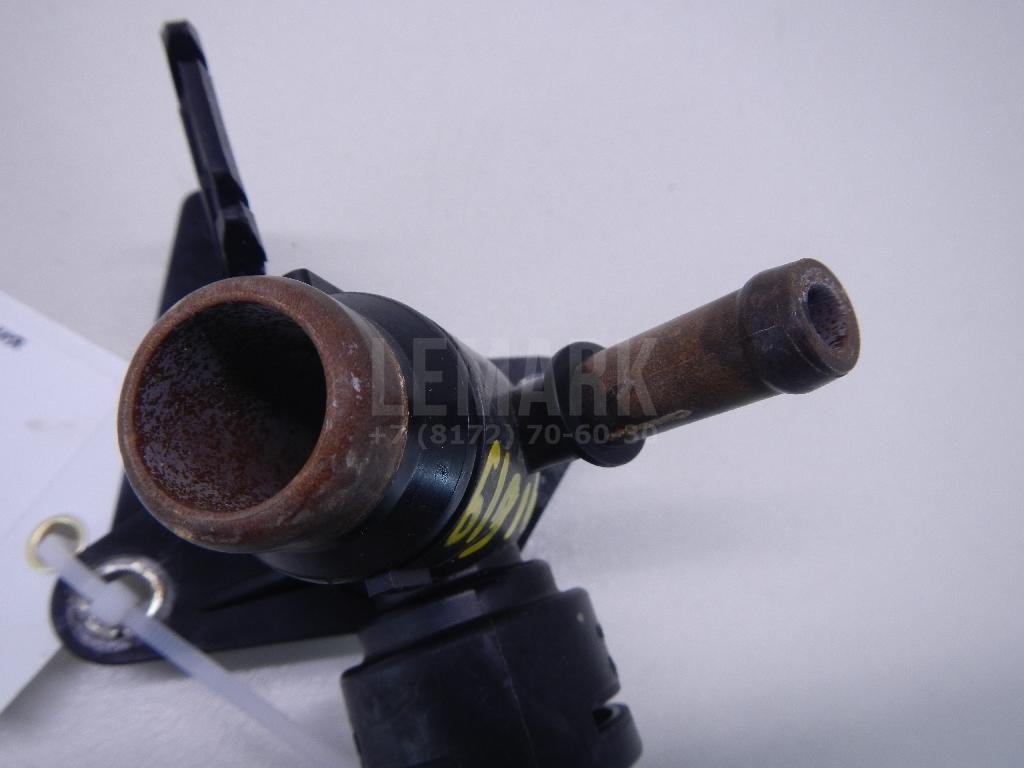 Фланец двигателя системы охлаждения