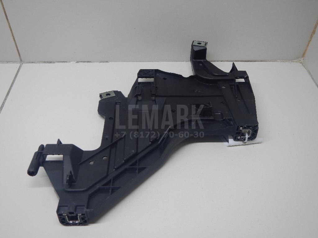 Кронштейн крепления фары