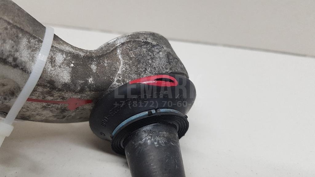 Рычаг передний нижний левый задний