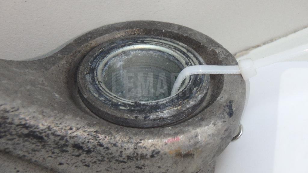 Рычаг передний нижний левый передний