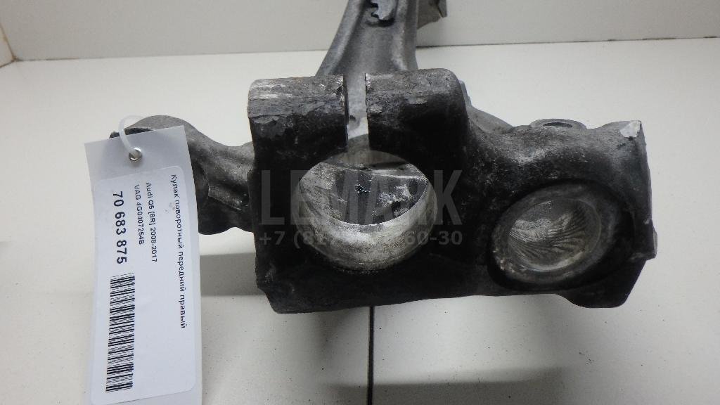 Кулак поворотный передний правый