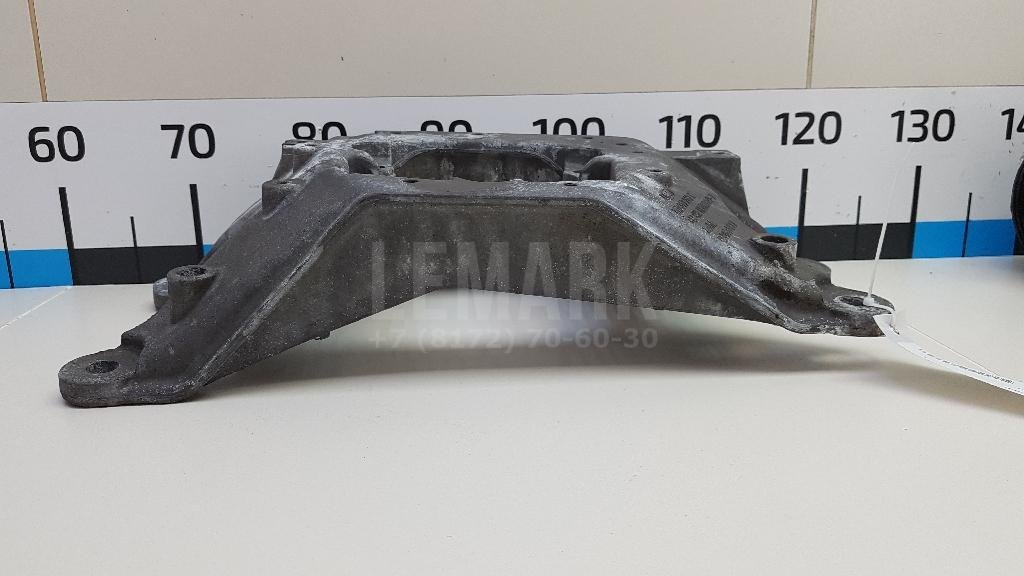 Кронштейн опоры КПП для  Audi A3 (8Y) 2020