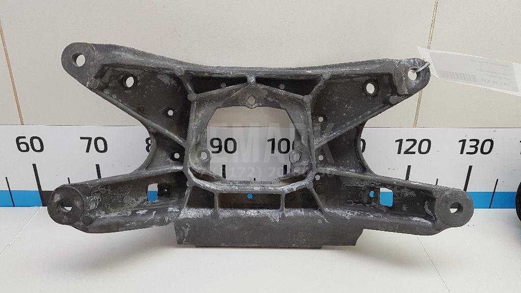 Кронштейн опоры КПП для  Audi A3 (8Y) 2020