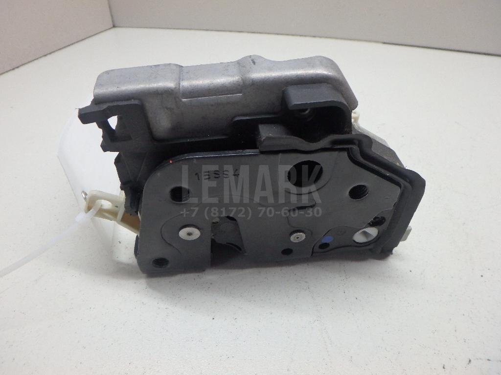 Замок двери задней левой