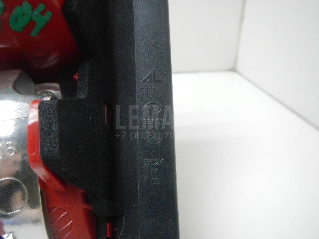 Фонарь задний внутренний левый