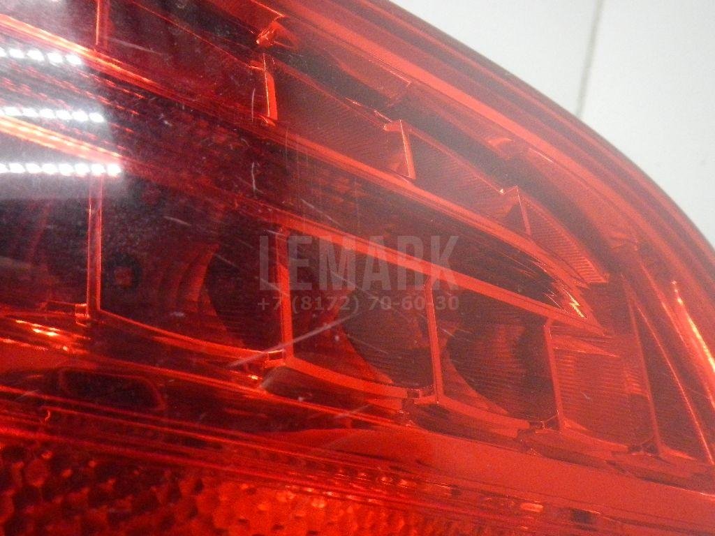 Фонарь задний внутренний левый